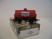 W5041 "Mobil" 4 Wheeled Petrol Wagon - Red
